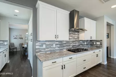 22441 N 96th Lane, Peoria, AZ 85383 - Photo 5