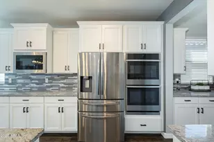 22441 N 96th Ln, Peoria, AZ 85383 - Photo 7