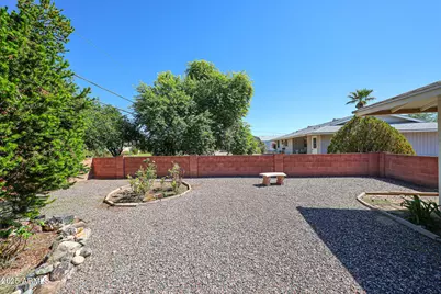 10522 W Camden Avenue, Sun City, AZ 85351 - Photo 39