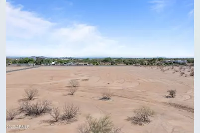 21151 W Duane Lane #-, Wittmann, AZ 85361 - Photo 11