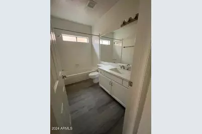 5640 E Bell Road #1031, Scottsdale, AZ 85254 - Photo 17