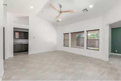 2602 N 106th Avenue, Avondale, AZ 85392 - Photo 7