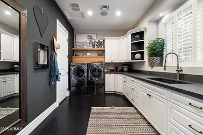 6113 E Calle Del Norte --, Scottsdale, AZ 85251 - Photo 41