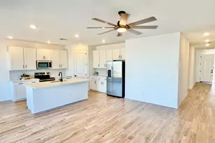 2336 E Homesteader Rd, San Tan Valley, AZ 85140 - Photo 3