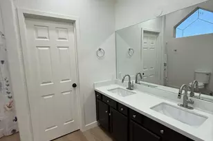 1633 E Lakeside Dr, Gilbert, AZ 85234 - Photo 7