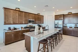 9929 S Dutchman Dr, Apache Junction, AZ 85120 - Photo 3