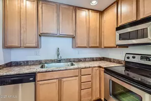 4354 N 82nd St, Scottsdale, AZ 85251 - Photo 5