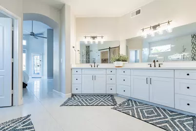 21525 N 58th Drive, Glendale, AZ 85308 - Photo 23