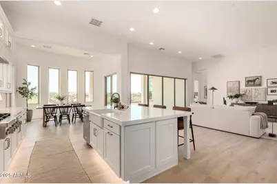 5817 E Sanford Street, Mesa, AZ 85215 - Photo 9