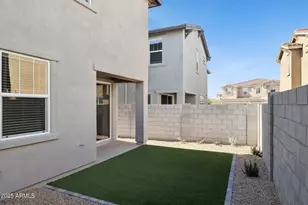 5818 E Zachary Dr, Phoenix, AZ 85054 - Photo 25