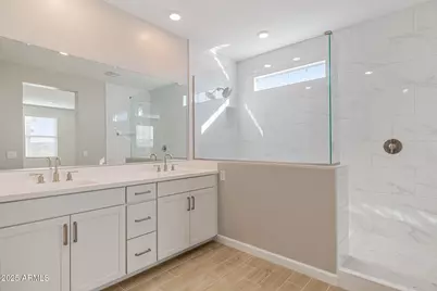 5818 E Zachary Drive, Phoenix, AZ 85054 - Photo 13