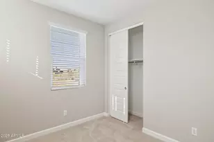 5818 E Zachary Dr, Phoenix, AZ 85054 - Photo 19