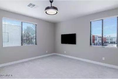 3833 E Monterey Way, Phoenix, AZ 85018 - Photo 7