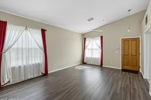 17132 E Hillcrest Dr, Fountain Hills, AZ 85268 - Photo 3