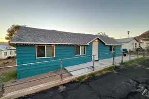 75 N High School Ave, Superior, AZ 85173 - Photo 1