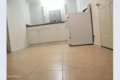 75 N High School Avenue, Superior, AZ 85173 - Photo 9