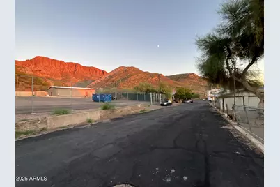 75 N High School Avenue, Superior, AZ 85173 - Photo 19