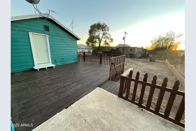 75 N High School Avenue, Superior, AZ 85173 - Photo 15