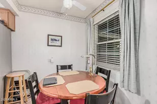 17266 N 105th Ave, Sun City, AZ 85373 - Photo 5