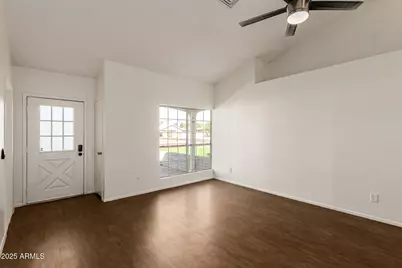 8503 W Bloomfield Road, Peoria, AZ 85381 - Photo 11