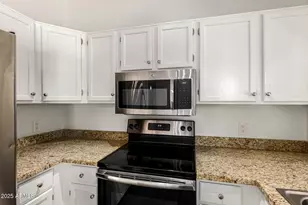 8503 W Bloomfield Rd, Peoria, AZ 85381 - Photo 17