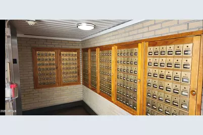 4750 N Central Avenue #UnitB14, Phoenix, AZ 85012 - Photo 49