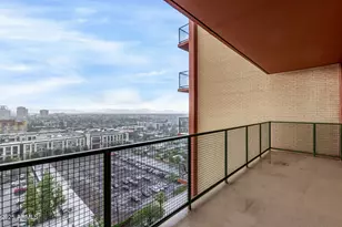 4750 N Central Ave, Phoenix, AZ 85012 - Photo 15