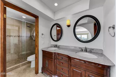 2237 E Captain Dreyfus Avenue, Phoenix, AZ 85022 - Photo 35