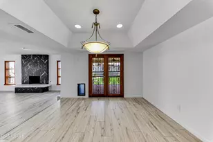 2237 E Captain Dreyfus Ave, Phoenix, AZ 85022 - Photo 13