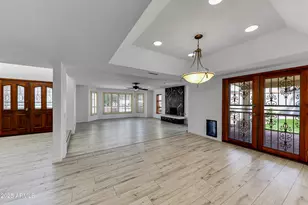 2237 E Captain Dreyfus Ave, Phoenix, AZ 85022 - Photo 15