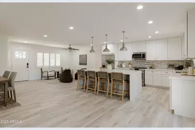 4802 N 83rd Street, Scottsdale, AZ 85251 - Photo 3