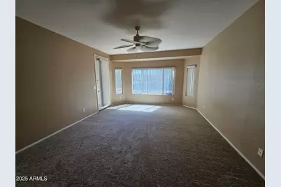 42593 W Abbey Road, Maricopa, AZ 85138 - Photo 11