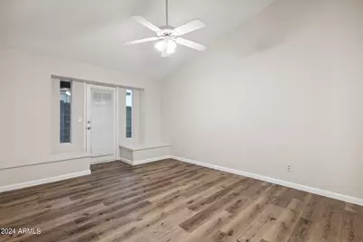 5644 S 41st Place, Phoenix, AZ 85040 - Photo 13