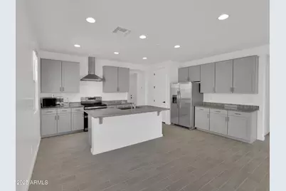 1707 W Hopi Drive, Coolidge, AZ 85128 - Photo 3