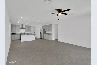 1707 W Hopi Drive, Coolidge, AZ 85128 - Photo 7