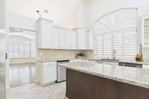 1635 W Wisteria Dr, Chandler, AZ 85248 - Photo 11