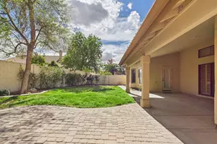 1635 W Wisteria Dr, Chandler, AZ 85248 - Photo 31