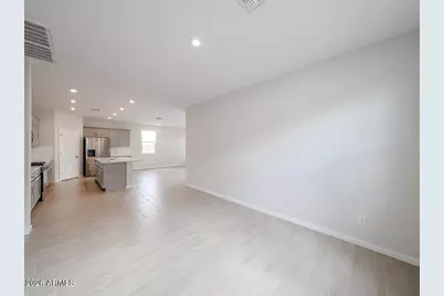 22947 W Monona Lane, Surprise, AZ 85387 - Photo 5