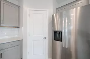 22947 W Monona Ln, Surprise, AZ 85387 - Photo 13