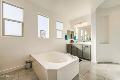 19016 W Rancho Drive, Litchfield Park, AZ 85340 - Photo 29