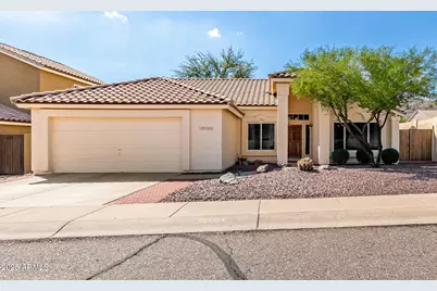 15404 S 15th Avenue, Phoenix, AZ 85045 - Photo 1