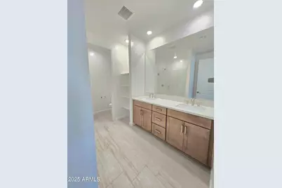 9827 S 11th Street, Phoenix, AZ 85042 - Photo 25