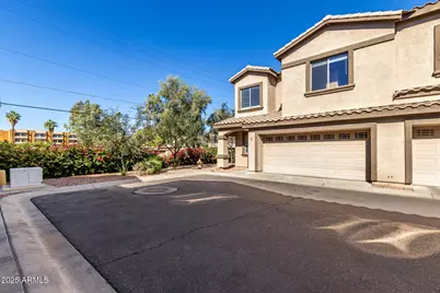 3006 N 37th Street #8, Phoenix, AZ 85018 - Photo 3