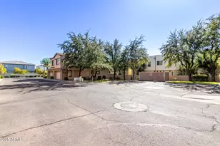 3006 N 37th St, Phoenix, AZ 85018 - Photo 9