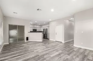 3006 N 37th St, Phoenix, AZ 85018 - Photo 11