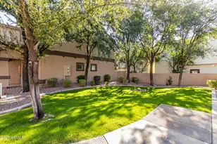 3006 N 37th St, Phoenix, AZ 85018 - Photo 7