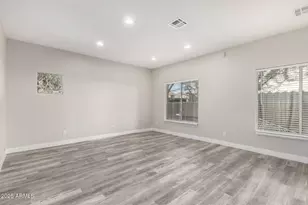 3006 N 37th St, Phoenix, AZ 85018 - Photo 15