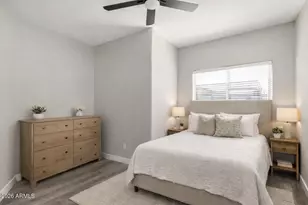 3006 N 37th St, Phoenix, AZ 85018 - Photo 13