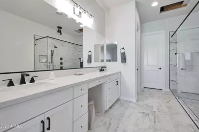 25232 S Pyrenees Court, Queen Creek, AZ 85142 - Photo 21