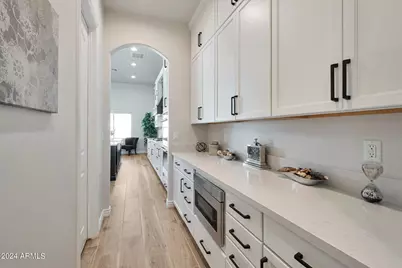 25232 S Pyrenees Court, Queen Creek, AZ 85142 - Photo 3